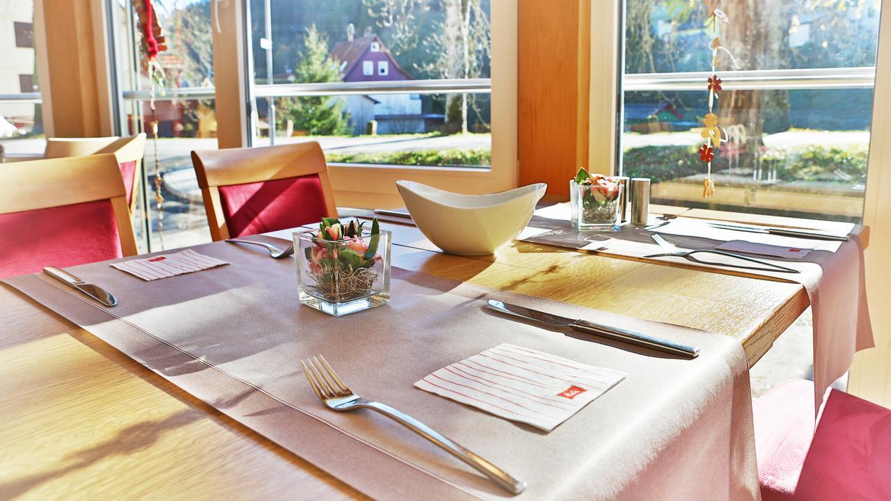 Hotel Roessle Berneck Altensteig Εξωτερικό φωτογραφία