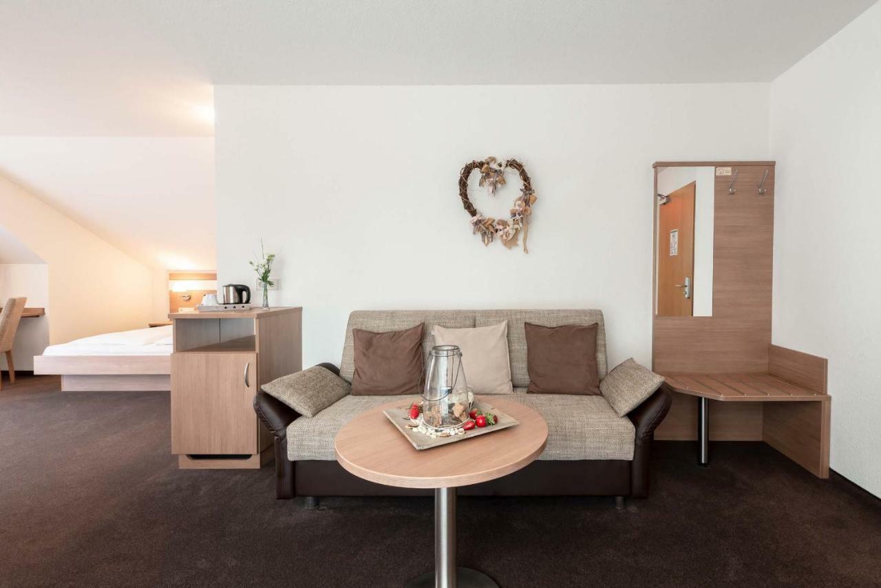 Hotel Roessle Berneck Altensteig Εξωτερικό φωτογραφία